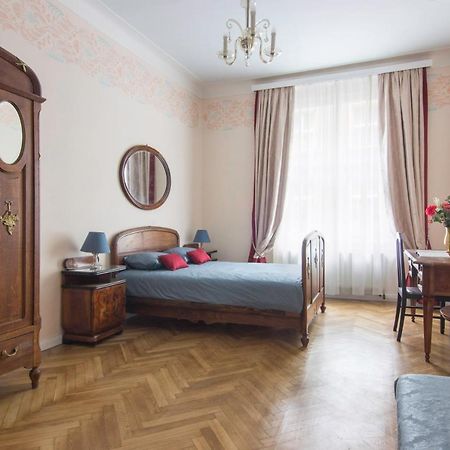 Prague Castle Apartment Vintage Екстер'єр фото
